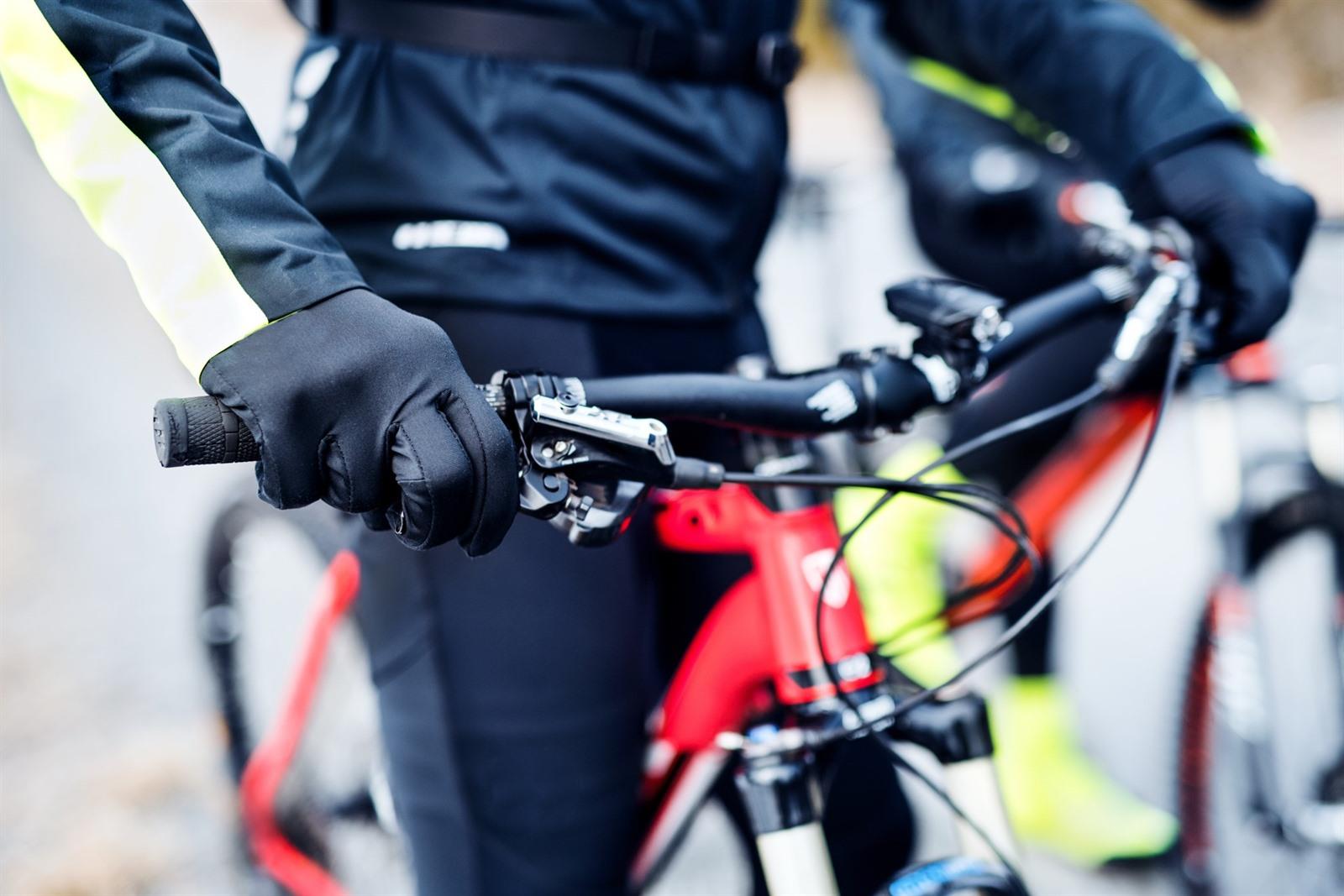 Gunst grens Wederzijds 10 x beste fietshandschoenen winter kopen (2023)?