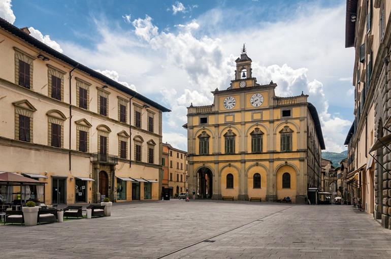 Palazzo del Podestà op Piazza Matteotti, Città di Castello