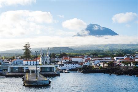 Uitzicht over Madalena, Pico