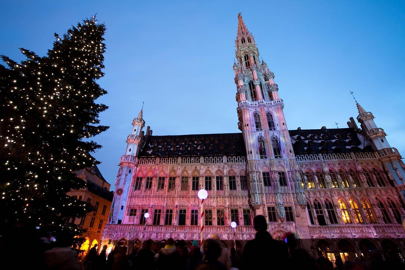 Kerstmarkt Brussel 2024 bezoeken? Datums + Wandeling kerstmarkten Brussel