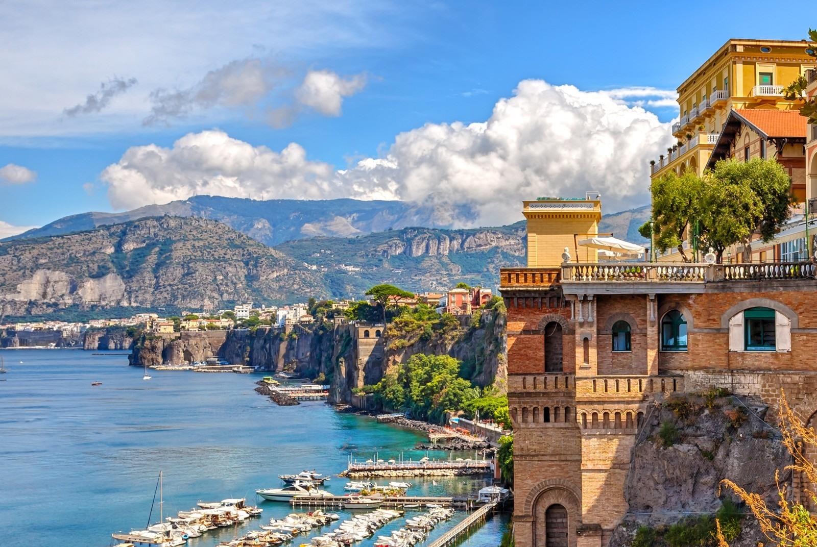 Rondreis Napels: Sorrento, Pompeii + Vesuvius met de auto