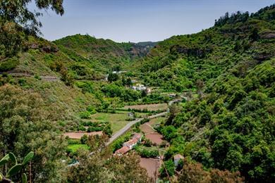 Wandel naar Mirador Las Tres Piedras via Barrando de la Virgen